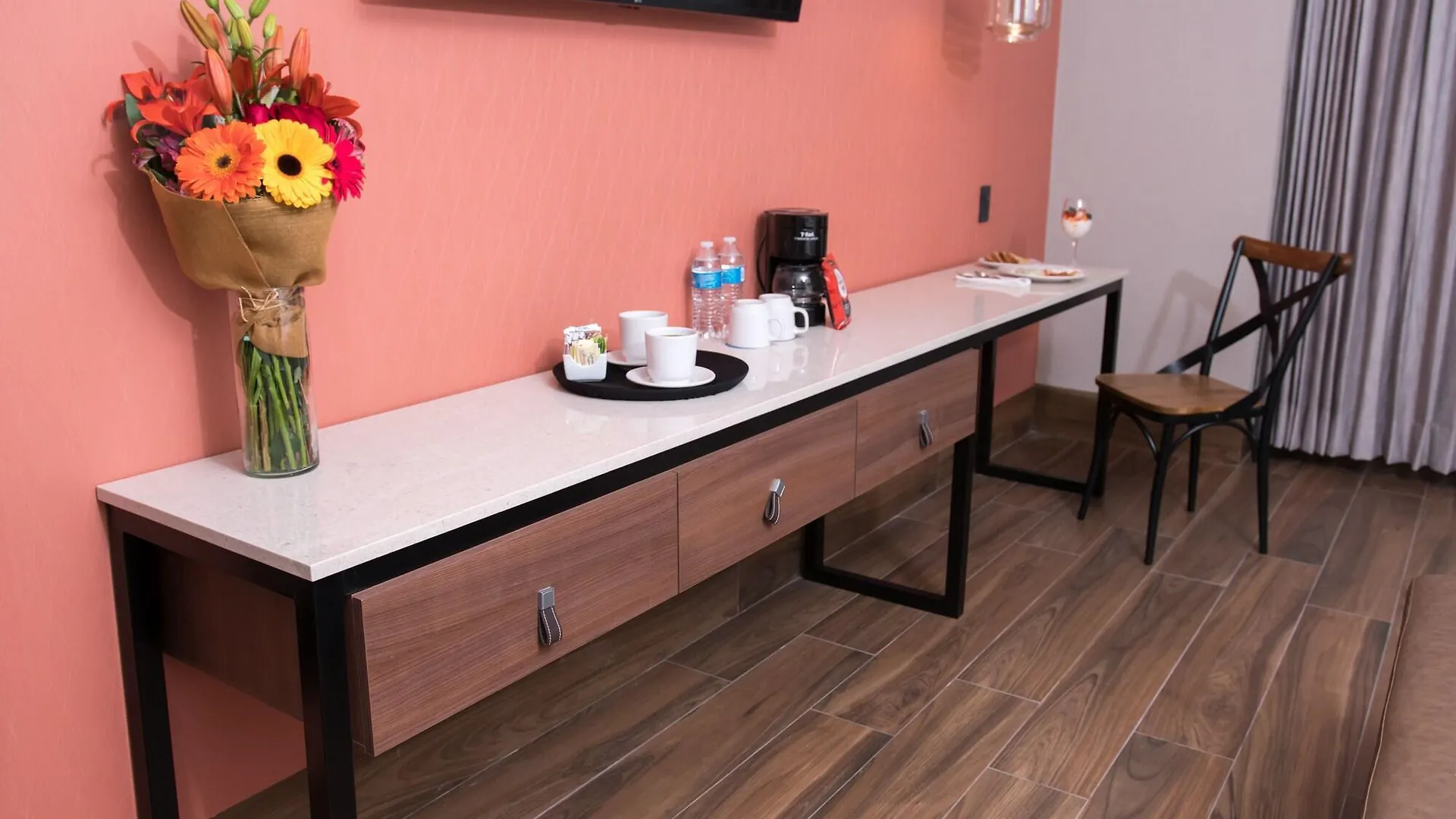 ****  Hotel Arborea Ronda Minerva y Expo Guadalajara México