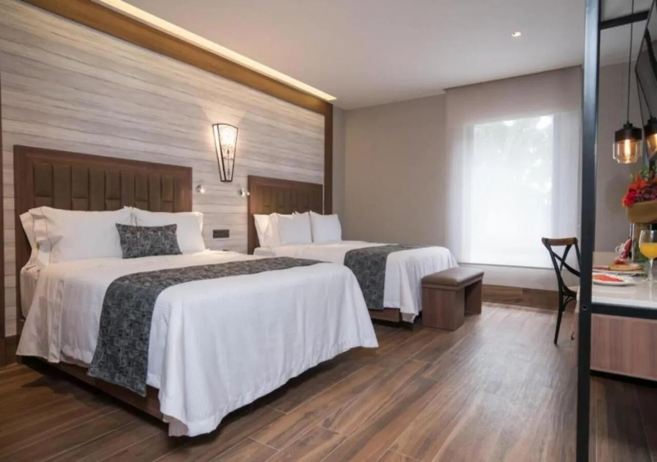 Hotel Arborea Ronda Minerva y Expo Guadalajara