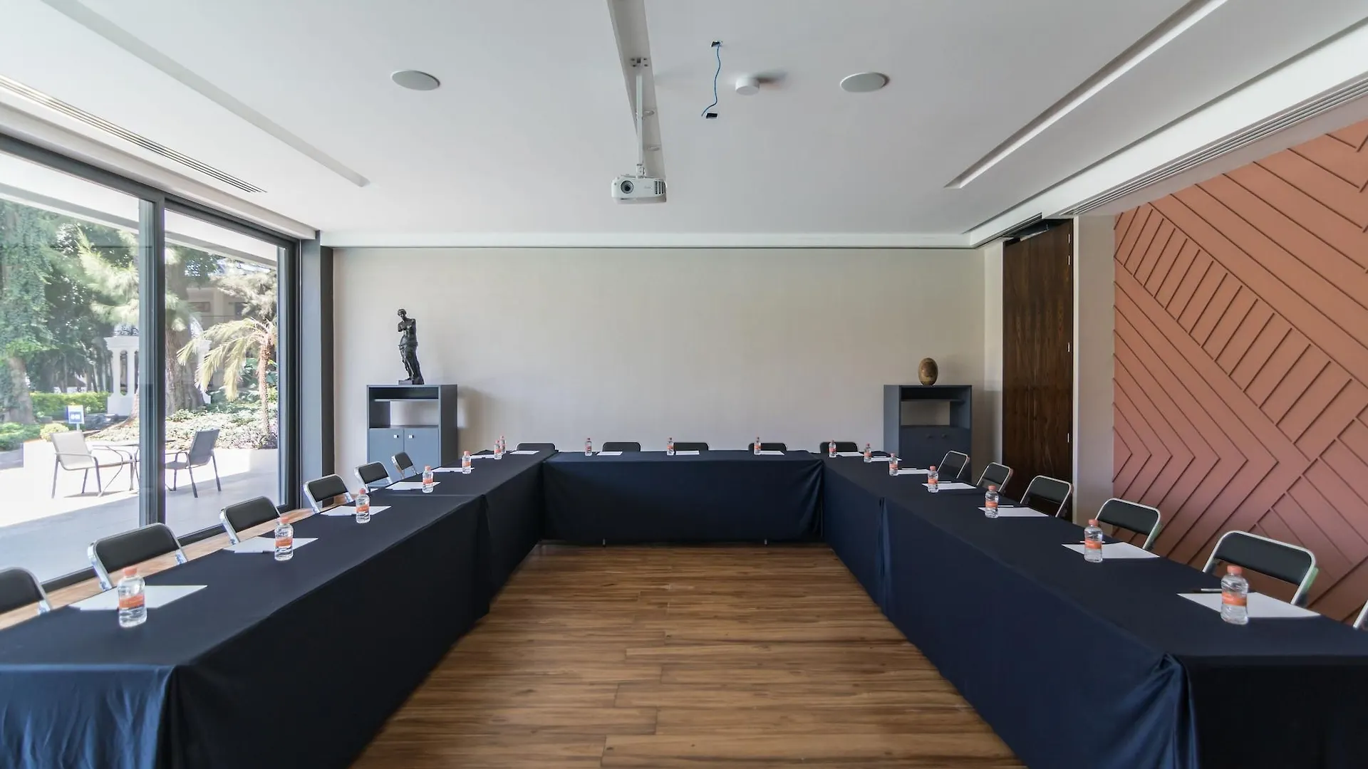 Hotel Ronda Minerva Guadalajara