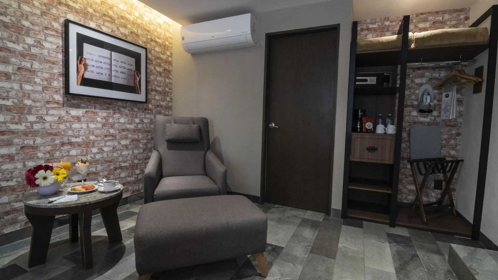 Hotel Ronda Minerva Guadalajara