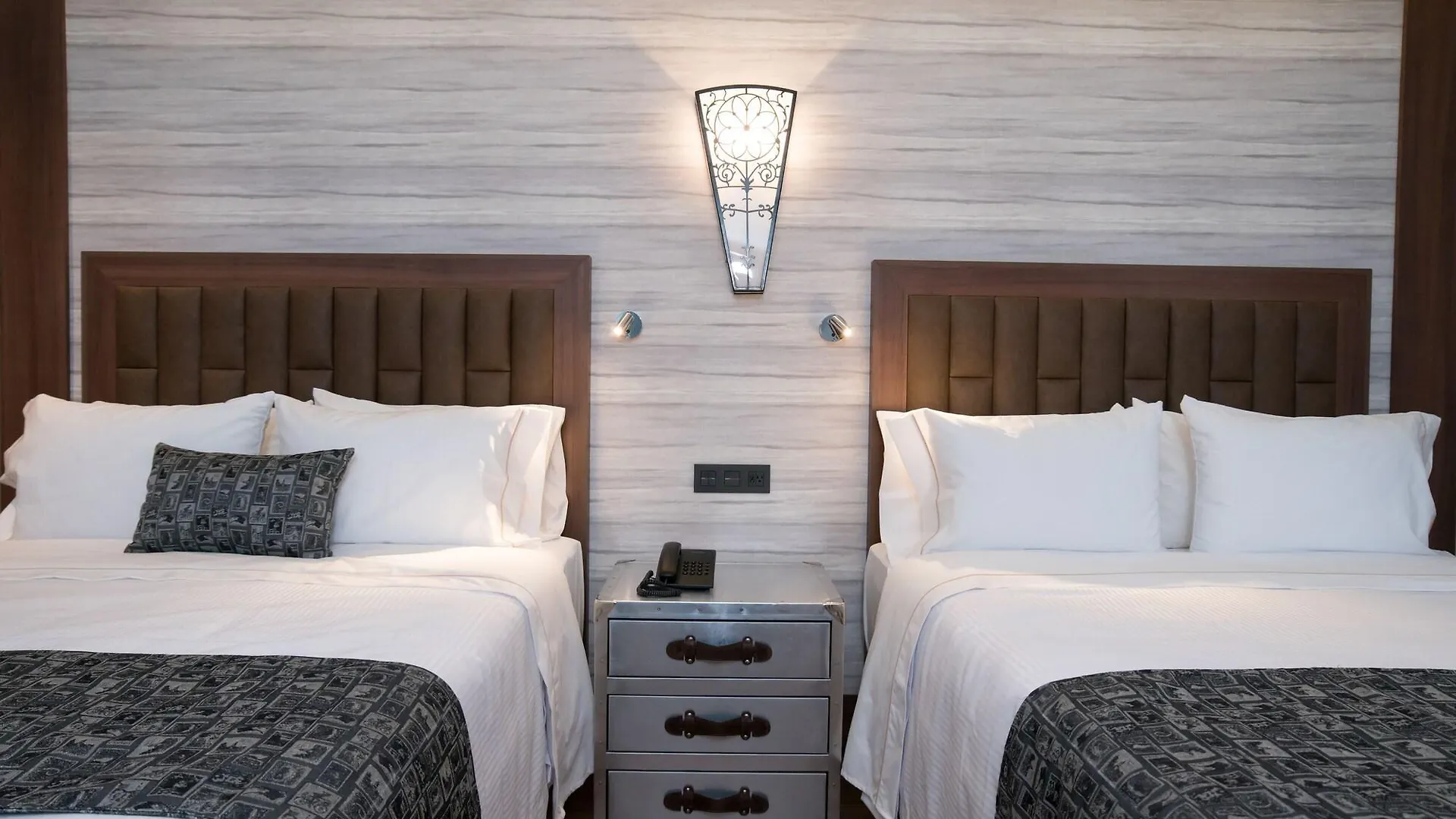 Hotel Ronda Minerva Guadalajara