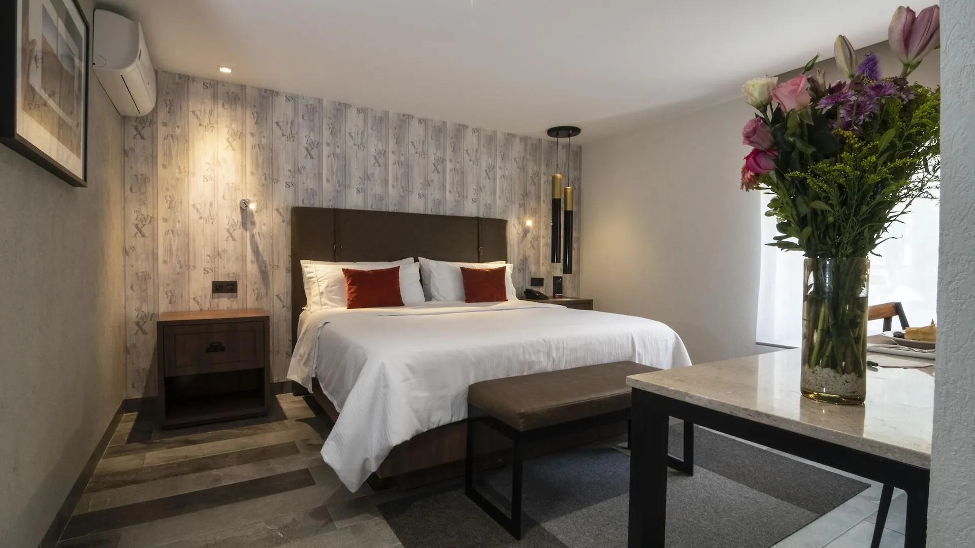 Hotel Ronda Minerva Guadalajara Mexico